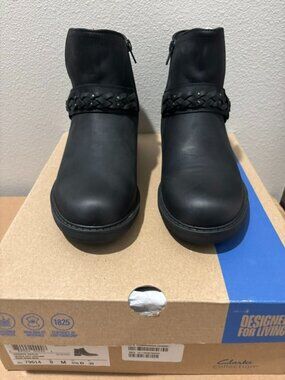 Clarks Women's Hearth Kaylie